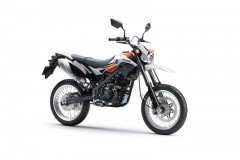 bikin-keren-new-d-tracker-bersama-mbtech-riders