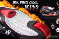 dandanan-jok-fino-gaya-kiss-band