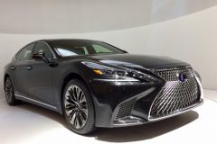 lexus-ls-500-lahir-di-giias-2017