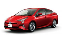 pesan-khusus-untuk-miliki-prius-gen-4