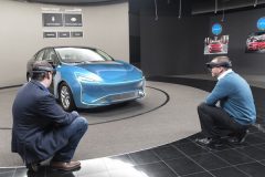 ford-kembangkan-teknologi-hololens
