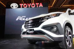 toyota-rush-generasi-kedua-resmi-diperkenalkan
