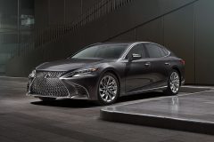 lexus-ls-500-resmi-masuk-indonesia