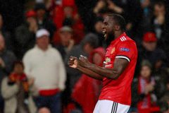 manchester-united-pecundangi-chelsea-2-1