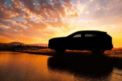 toyota-segera-perkenalkan-generasi-baru-rav4