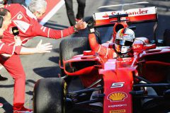 vettel-lewati-hamilton-juarai-gp-f1-australia