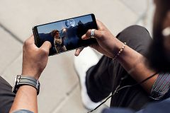 samsung-buka-pabrik-hp-terbesar-dunia-di-india