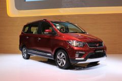 confero-paling-laku-di-anjungan-wuling-giias-2018