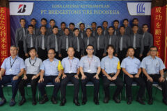 bridgestone-indonesia-wisuda-23-siswa-dari-llkbs