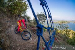 yoris-sahara-wakili-indonesia-di-enduro-world-series-2019-italia