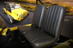 classy-interior-mini-moke