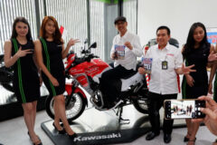 stephen-langitan-luncurkan-buku-tentang-turing-motor-jakarta-london