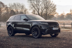 range-rover-velar-black-edition-khusus-pasar-inggris