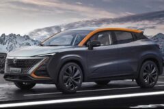 uni-t-mobil-crossover-terbaru-dari-negeri-china