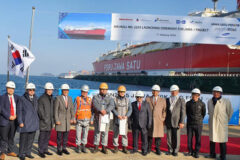 pertamina-lepas-perdana-kapal-fsru-jawa-1