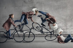 hovding-3-airbags-untuk-pesepeda