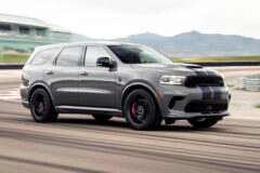 durango-hellcat-srt-suv-buas-bertenaga-710-hp