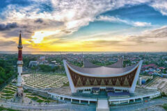 megahnya-karya-arsitek-ridwan-kamil