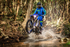 ingat-ini-sebelum-berpetualang-naik-motor-enduro