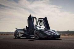 ssc-tuatara-mobil-produksi-tercepat-di-dunia