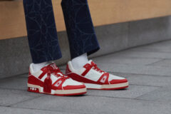 louis-vuitton-ajak-beramal-lewat-sepatu-lv-i-red