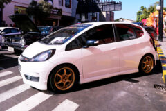 modifikasi-mobil-harian-ringan-dan-bergaya