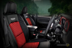 sarang-tawon-bikin-unik-jeep