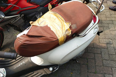 ganti-dong-kalau-joknya-rusak