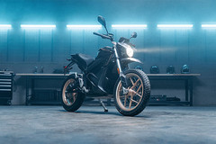 zero-motrcycles-amankan-ktt-g20-bali